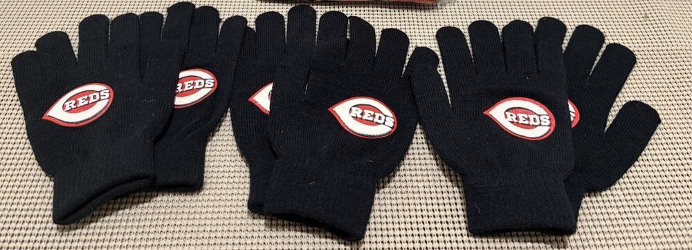MLB Cincinnati Reds Winter Knit Gloves Black 3 Pair NEW
